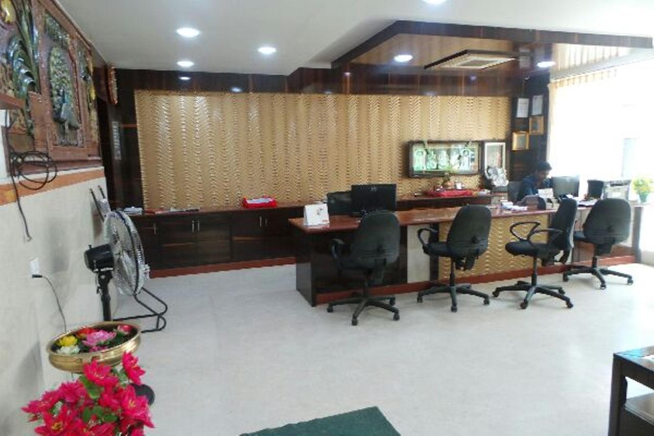 Mlc Gateway Deluxe Inn 班加罗尔 外观 照片